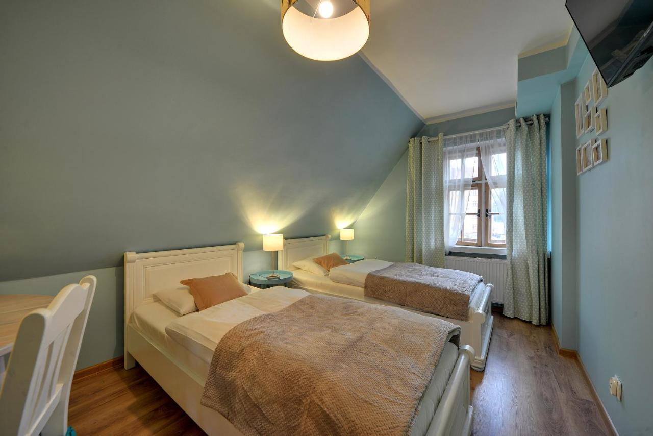 Baszta Grodzka Hostel Jelenia Gora Luaran gambar