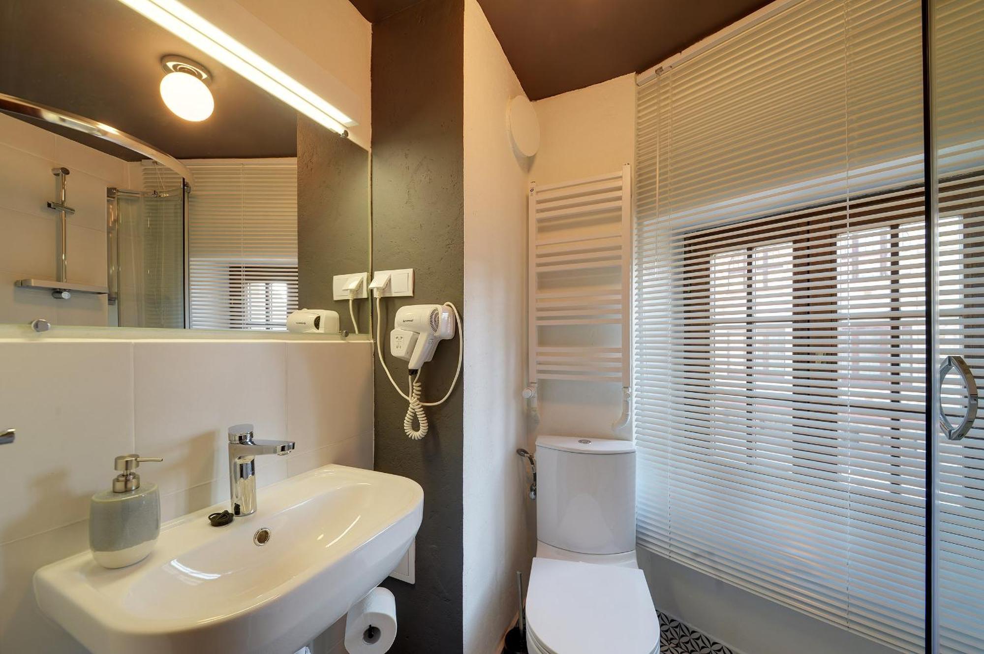 Baszta Grodzka Hostel Jelenia Gora Luaran gambar